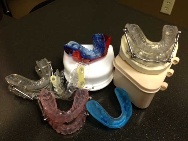 Variety or sleep apnea oral mouth guards devices